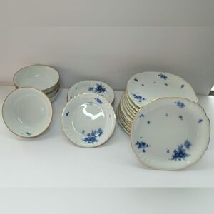 Okura by Noritake blue flower 12 Peice China Plate Set
